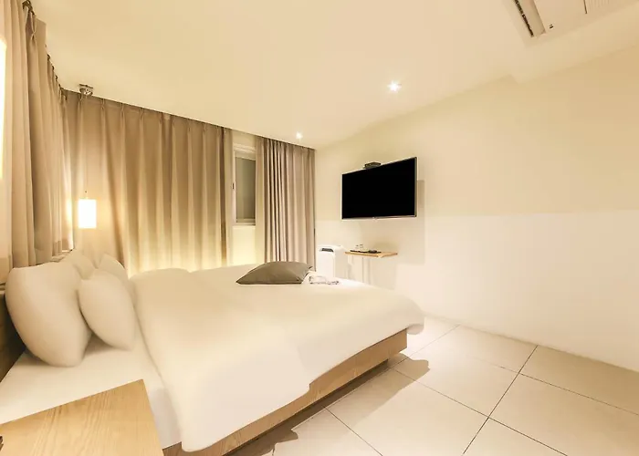 Yaja Sasang Terminal Hotel