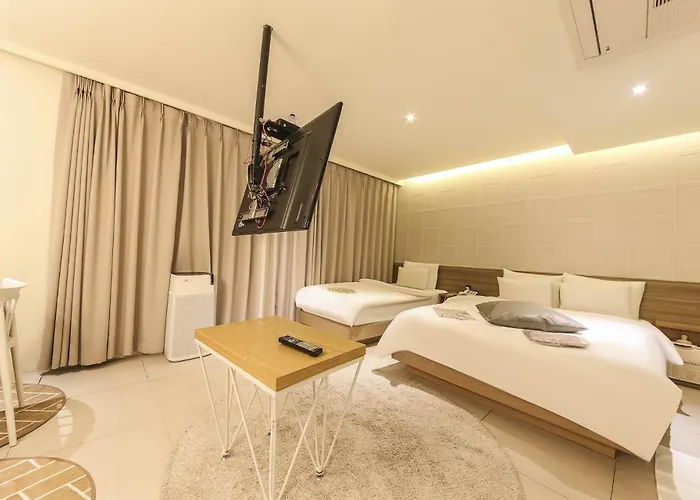 Hotel Yaja Sasang Terminal