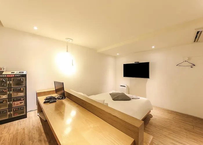 Hotel Yaja Sasang Terminal