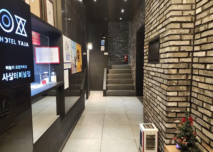 Hotel Yaja Sasang Terminal 2*