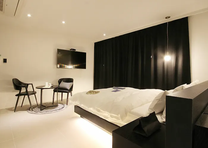 Hotel Yaja Sasang Terminal 2*